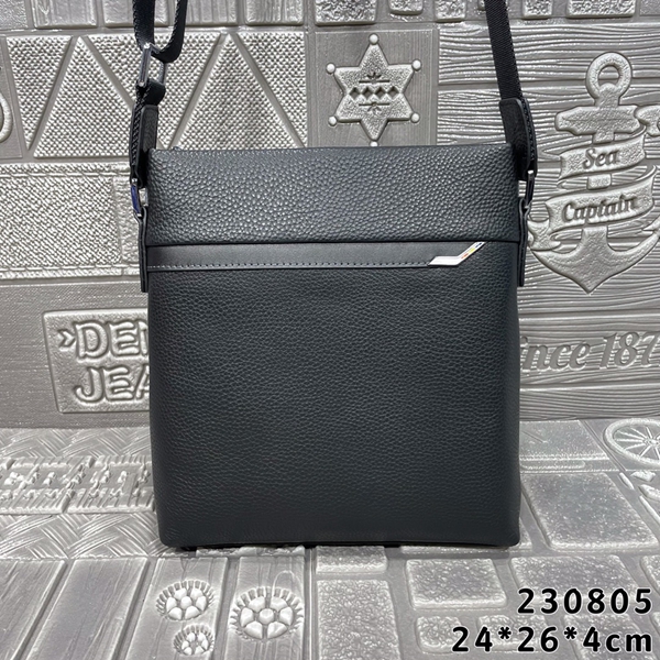 スーパーコピーブランドバッグ正面デザイン